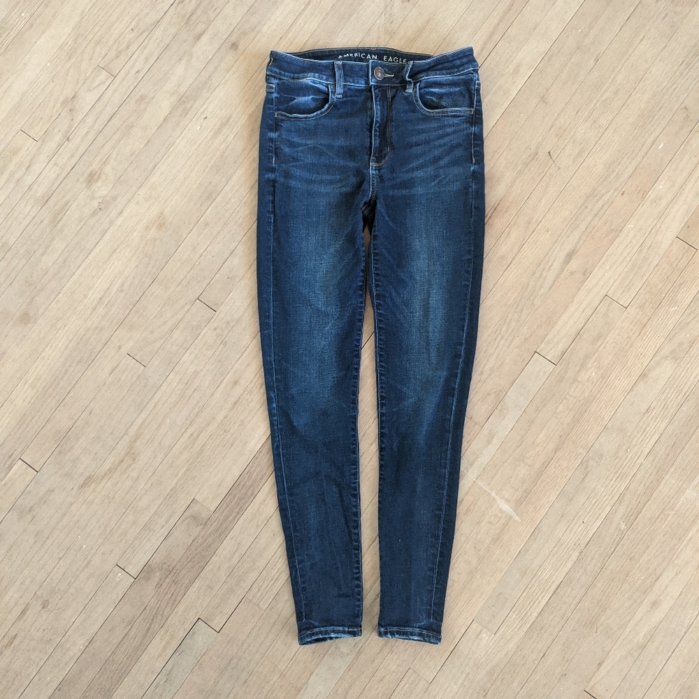 American Eagles Outfitters Jeans